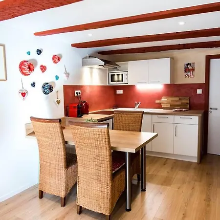 -bm Yerri- Typical And Cosy Apt With Cathedral View Appartement *
